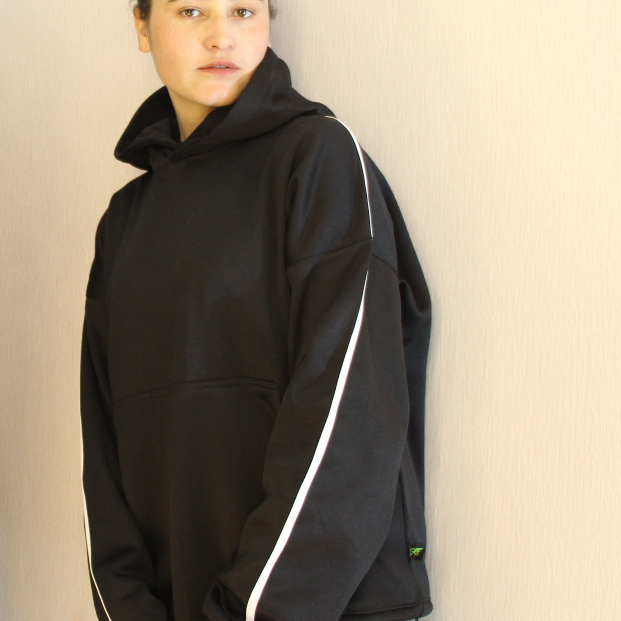 Classic Black Gen Z Baggy Hoodie – Unisex